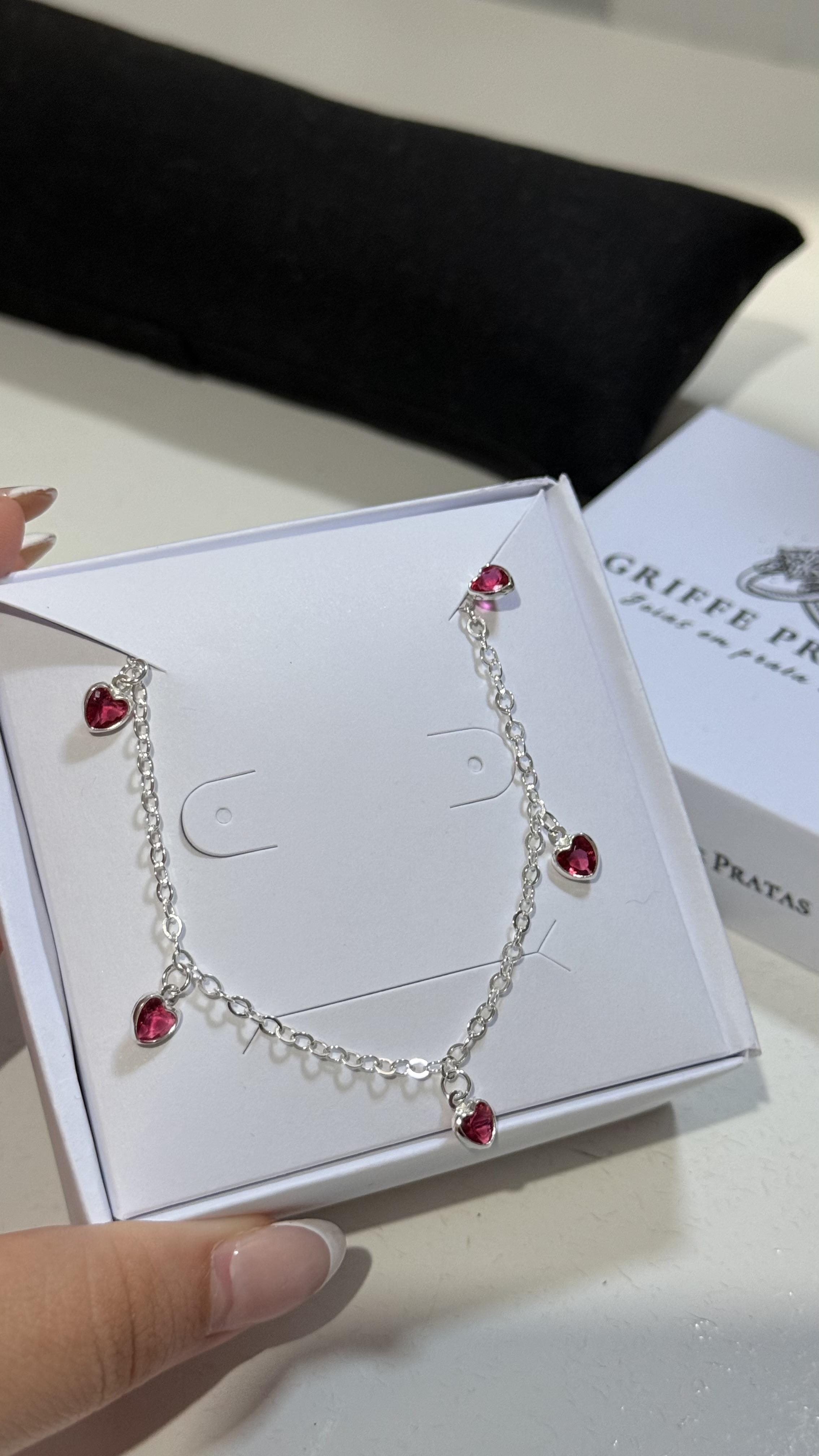 pulseira zircônia vermelha